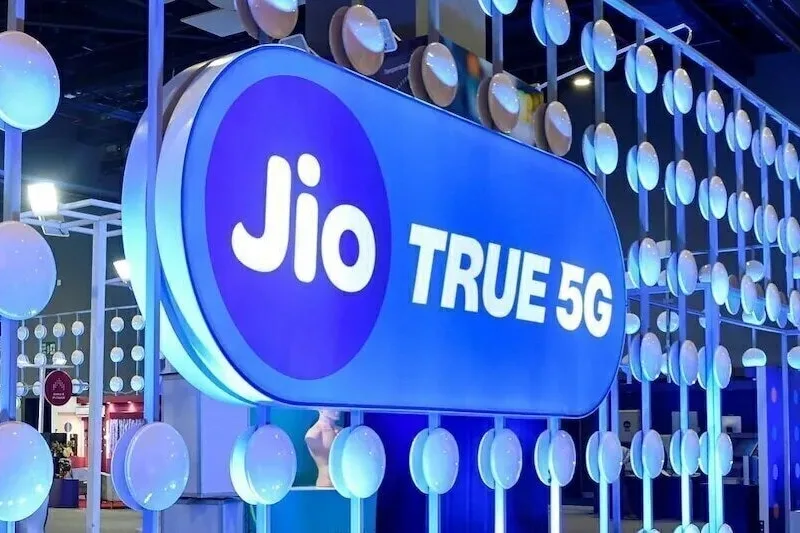 Jio Network Problem Triggers Panic: No Internet, No Calls for Thousands in 2025